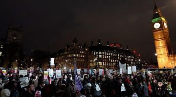 У Британії тисячі людей протестували проти візиту Трампа в країну