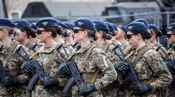 Верховна Рада України ухвалила закон щодо добровільного військового обліку для жінок. Фото із мережі