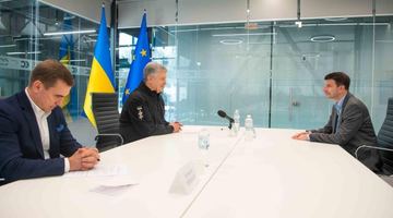 Петро Порошенко провів зустріч з новопризначеним Послом Австрії в Україні Арадом Бенкьо.