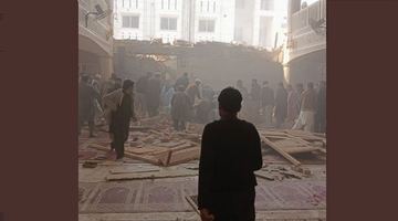У Пакистані в мечеті прогримів вибух
