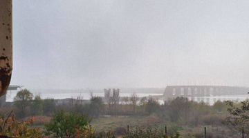 Фото підірваного моста із соцмереж