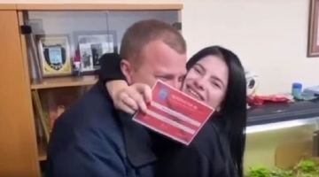 Роман Пилипенко та Василина Софранюк. Скріншот з відео