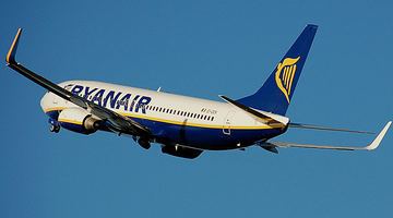 Ryanair починає літати зі Львова на три місяці раніше