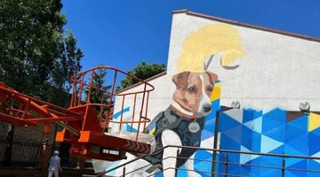 У Києві намалювали мурал псу Патрону