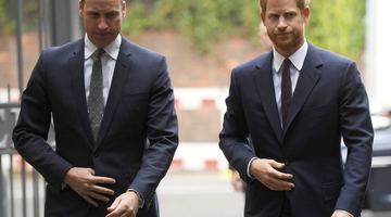 Фото: Associated Press. Принц Вільям та принц Гаррі