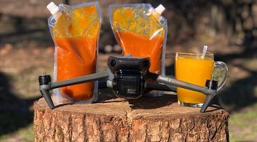 Обліпиховий чай з господарства Мартюків допомагає придбати на передову дрони. Фото автора