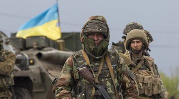 Українські війська ведуть маневрову оборону, а не відступають, - Міноборони