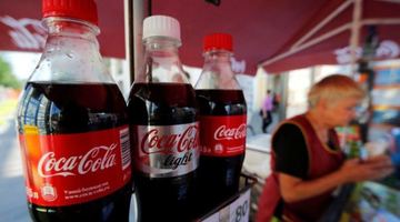 Запаси продукції компанії Coca-Cola HBC AG в росії вичерпуються. Компанія йде з рф