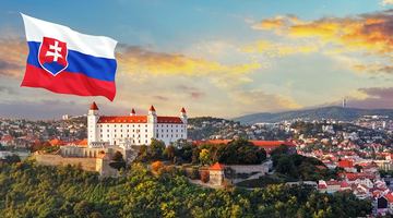 Згідно із опитуванням, у Словаччині хочуть перемоги росії. Фото із мережі