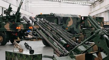 НАТО готовий надавати Україні зброю, - Генсек