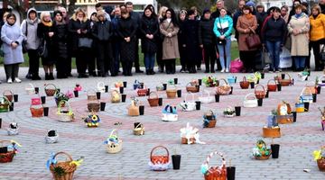 «Вони споглядають з небес»: тихою акцією вшанували пам’ять дітей, які загинули під час війни