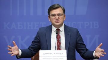 Кулеба закликав ввести санкції проти "Газпромбанка" та відключити від SWIFT