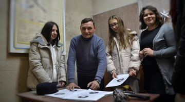 Львівських школярів навчатимуть стріляти