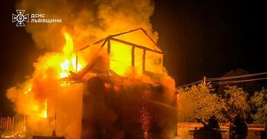 На Самбірщині вогнеборці ліквідували пожежу в житловому будинку