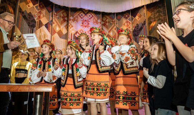 «Співати, читати, танцювати українське, не нав’язане вороже, а своє рідне — це вже творча перемога»