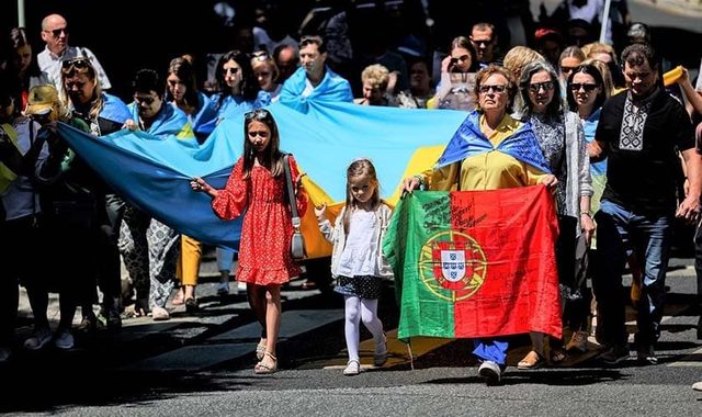 Найбільша підтримка вступу України до ЄС і НАТО — у Португалії
