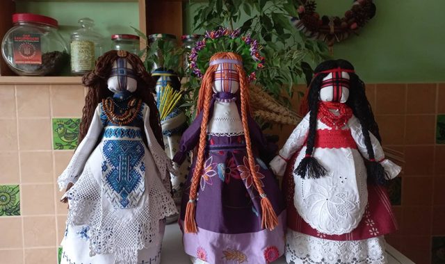 «Львів’янка замовила ляльки-мотанки для чотирьох польських родин»