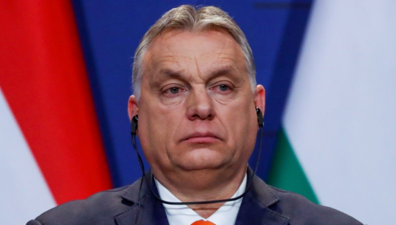 Орбан оскандалився заявою про "раси"