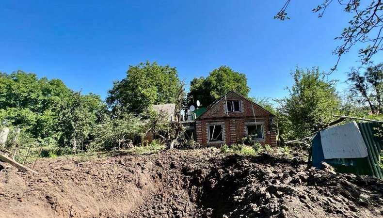 Очільник Харківської ОВА показав наслідки ворожого обстрілу житлового будинку