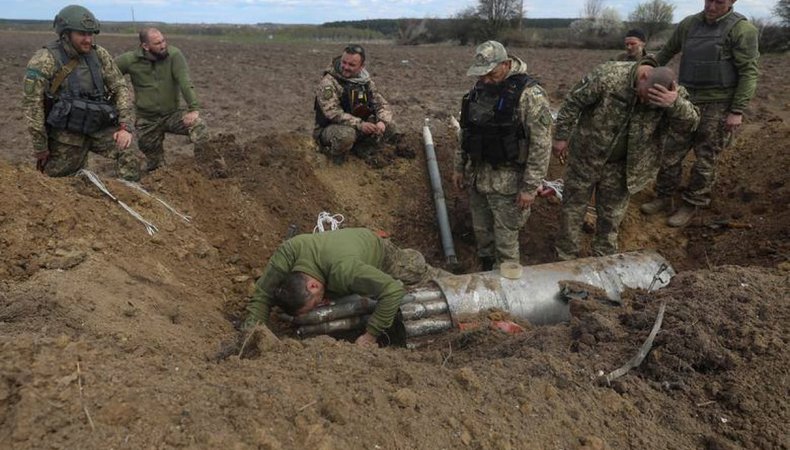 Упродовж чотирьох місяців російські війська атакували ракетами сотні українських міст