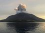 В Індонезії вивергається вулкан (ВІДЕО)
