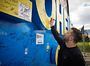 Зеленський взяв участь у відновленні стели на вʼїзді у Донецьку область (ФОТО)